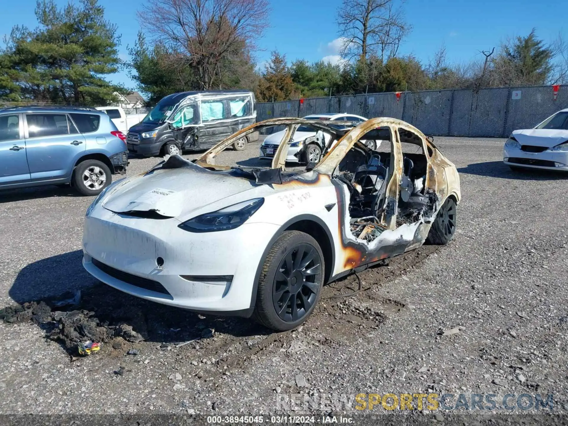 2 Photograph of a damaged car 7SAYGAEE0PF591258 TESLA MODEL Y 2023