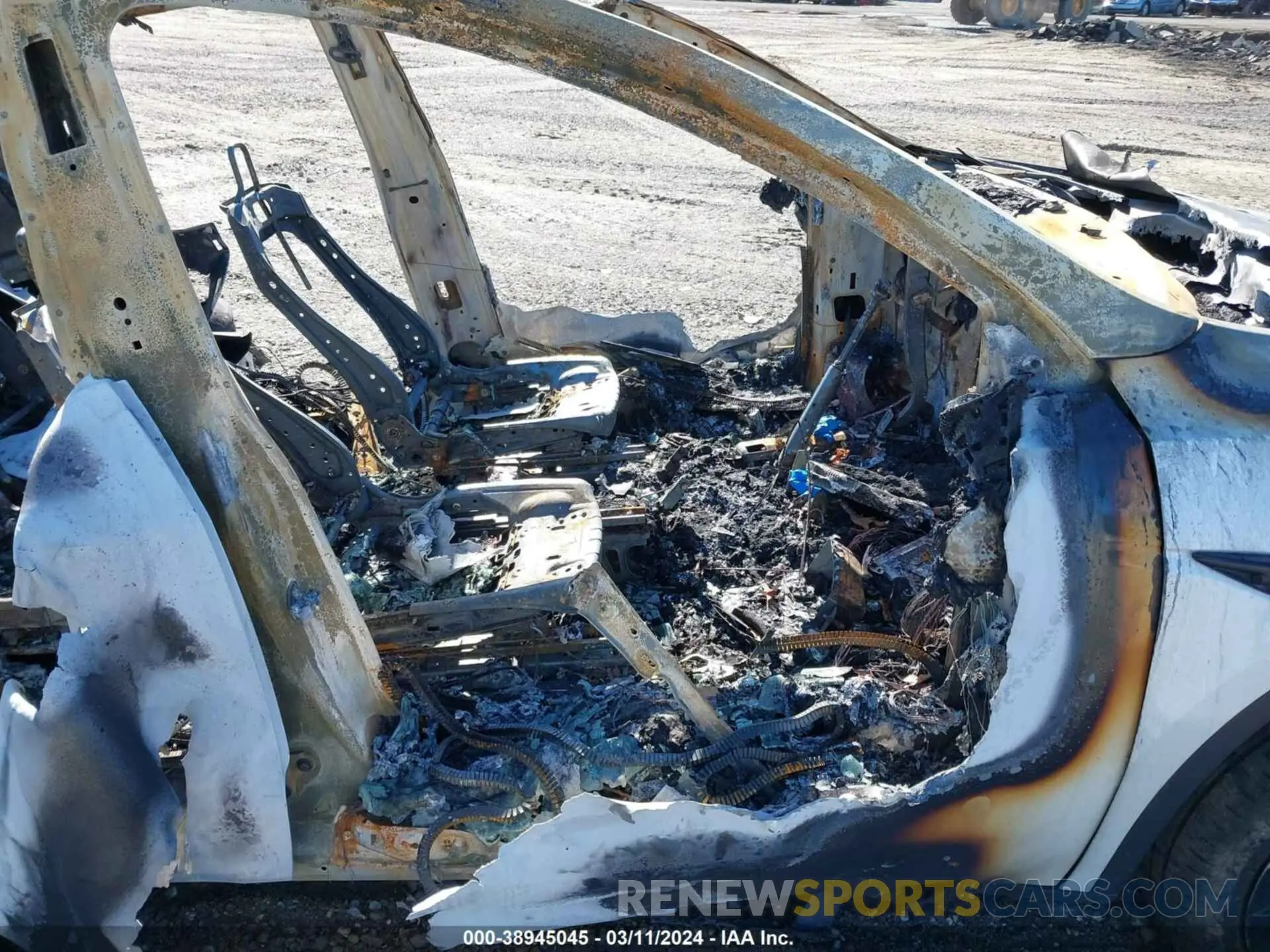 5 Photograph of a damaged car 7SAYGAEE0PF591258 TESLA MODEL Y 2023
