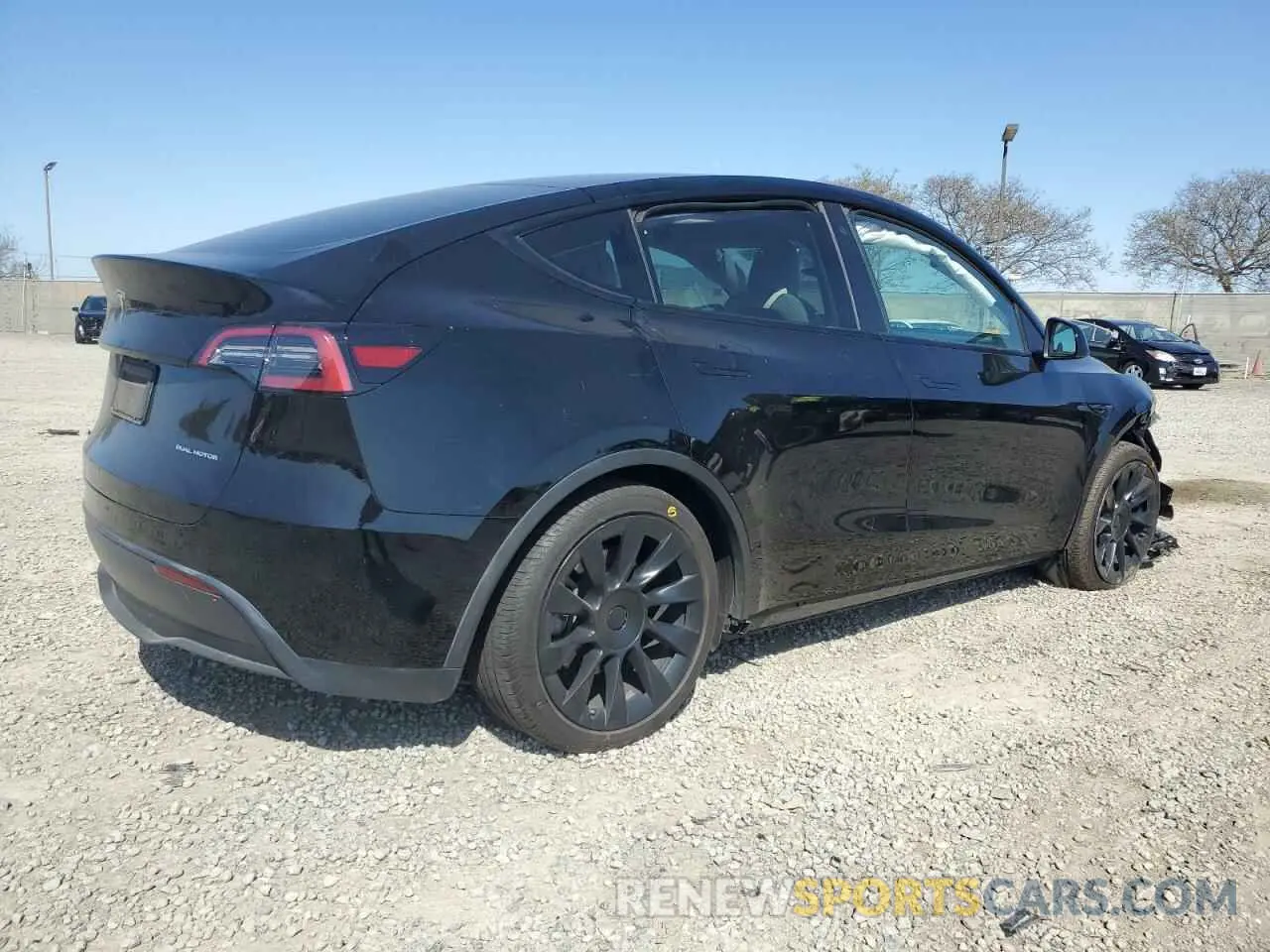 3 Photograph of a damaged car 7SAYGAEE0PF642810 TESLA MODEL Y 2023