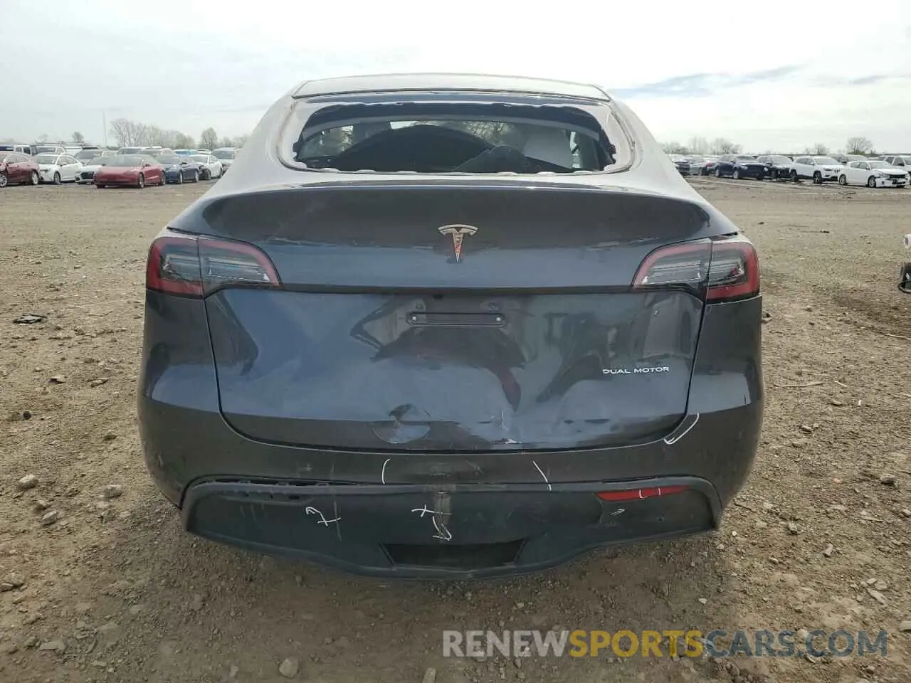 6 Photograph of a damaged car 7SAYGAEE0PF646923 TESLA MODEL Y 2023