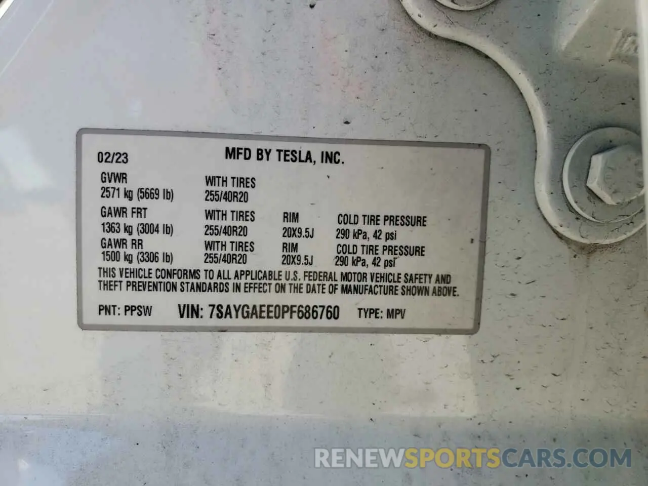 16 Photograph of a damaged car 7SAYGAEE0PF686760 TESLA MODEL Y 2023