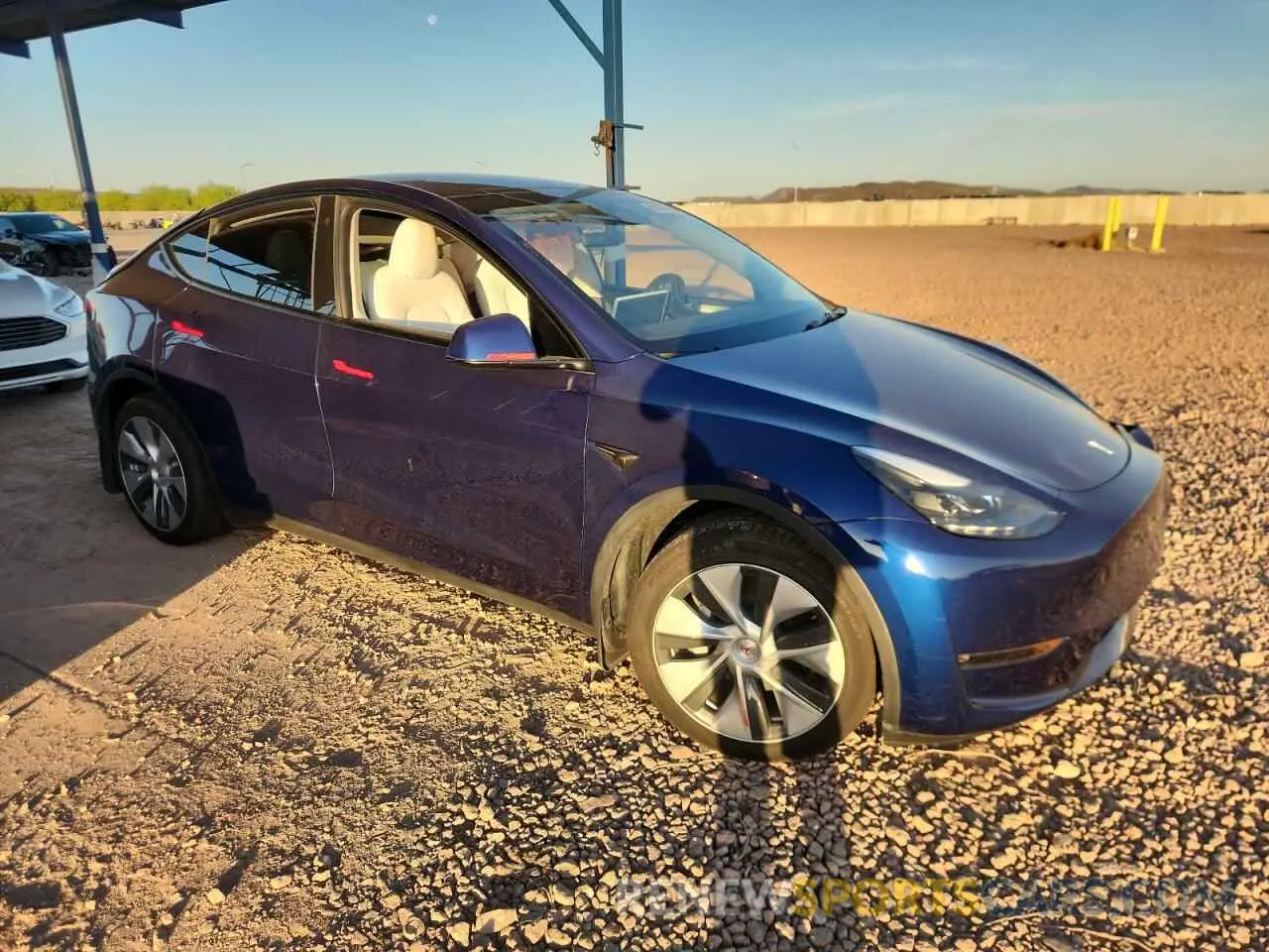 4 Photograph of a damaged car 7SAYGAEE0PF689254 TESLA MODEL Y 2023