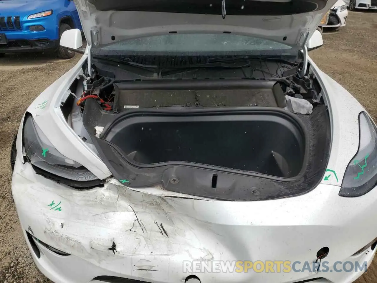11 Photograph of a damaged car 7SAYGAEE0PF693613 TESLA MODEL Y 2023