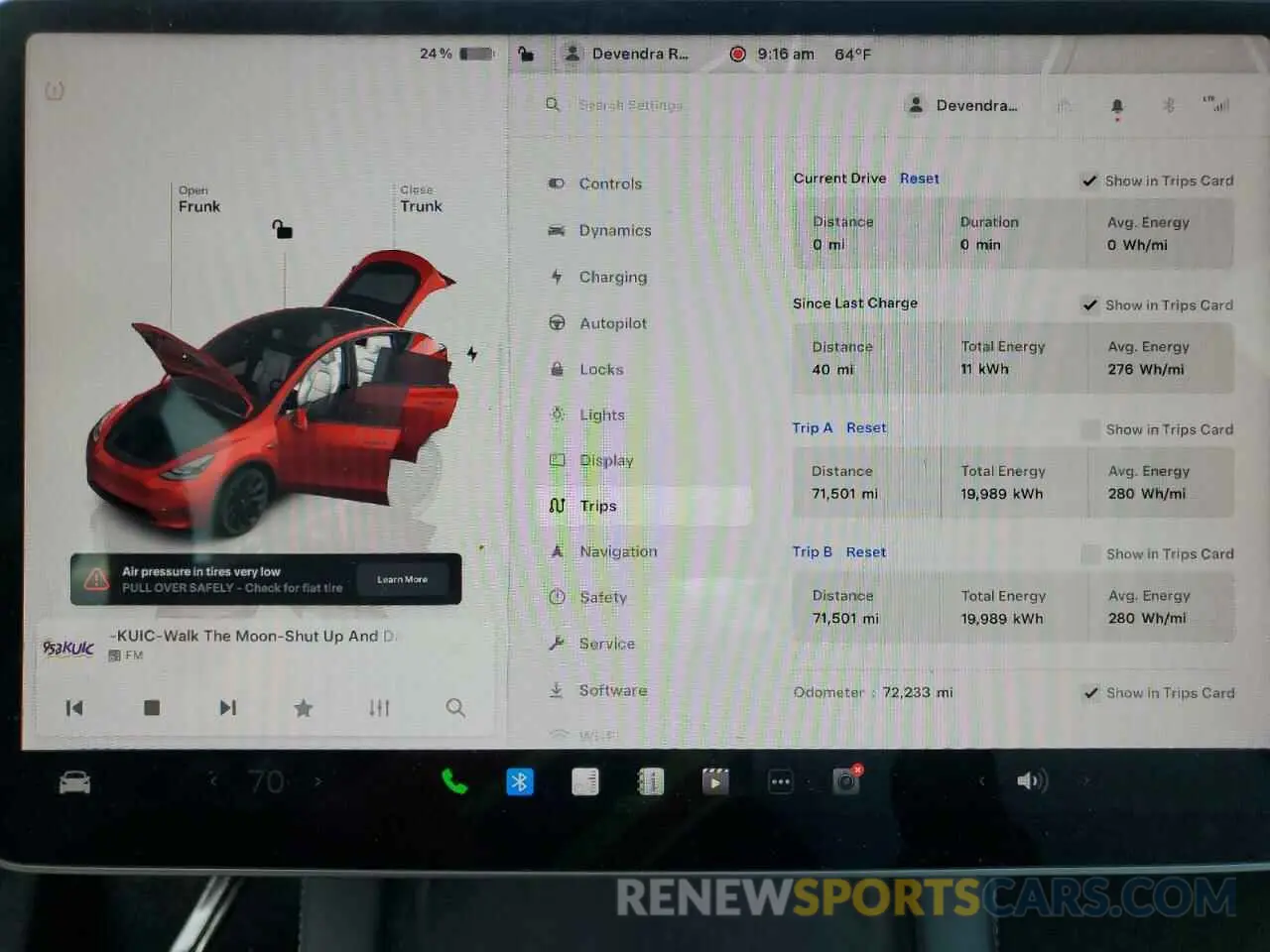 9 Photograph of a damaged car 7SAYGAEE0PF740624 TESLA MODEL Y 2023