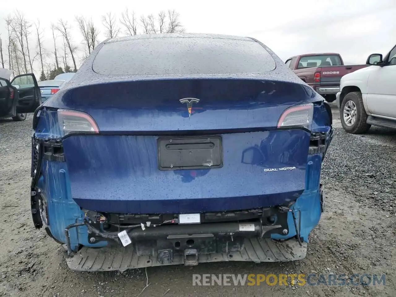 6 Photograph of a damaged car 7SAYGAEE0PF742387 TESLA MODEL Y 2023