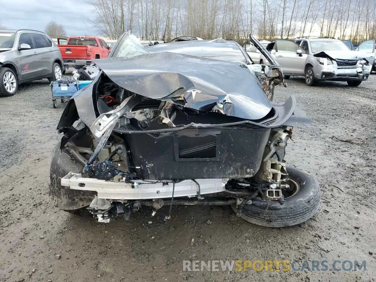 5 Photograph of a damaged car 7SAYGAEE0PF832185 TESLA MODEL Y 2023