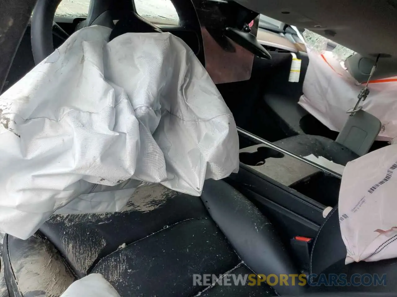 8 Photograph of a damaged car 7SAYGAEE0PF832185 TESLA MODEL Y 2023