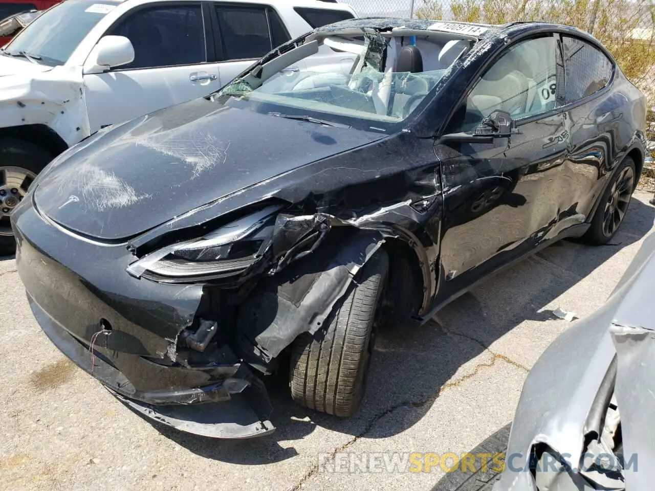 1 Photograph of a damaged car 7SAYGAEE0PF886859 TESLA MODEL Y 2023