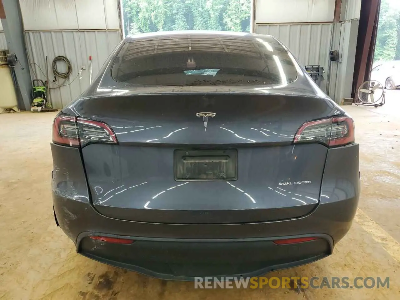6 Photograph of a damaged car 7SAYGAEE0PF948454 TESLA MODEL Y 2023