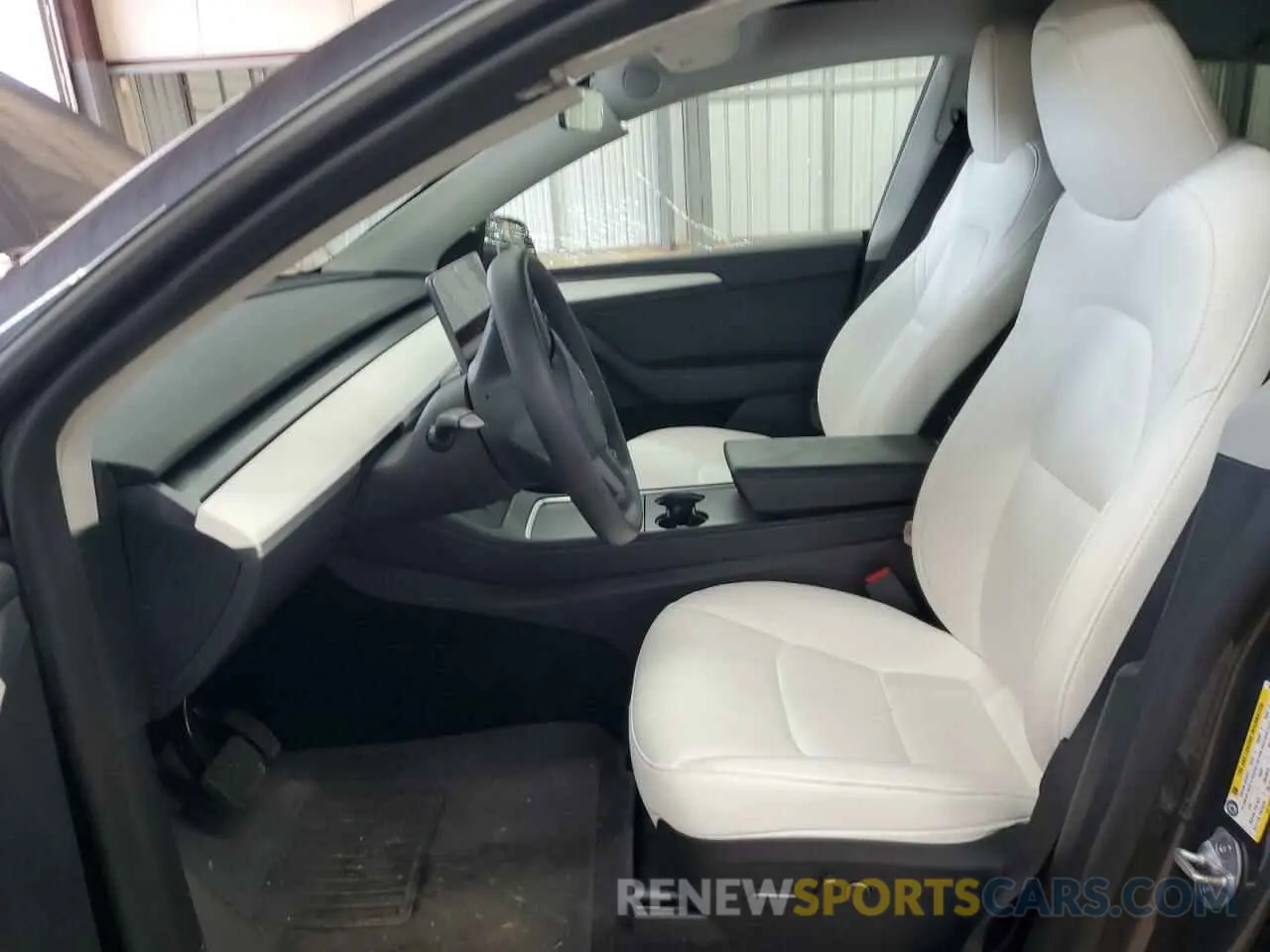 7 Photograph of a damaged car 7SAYGAEE0PF948454 TESLA MODEL Y 2023