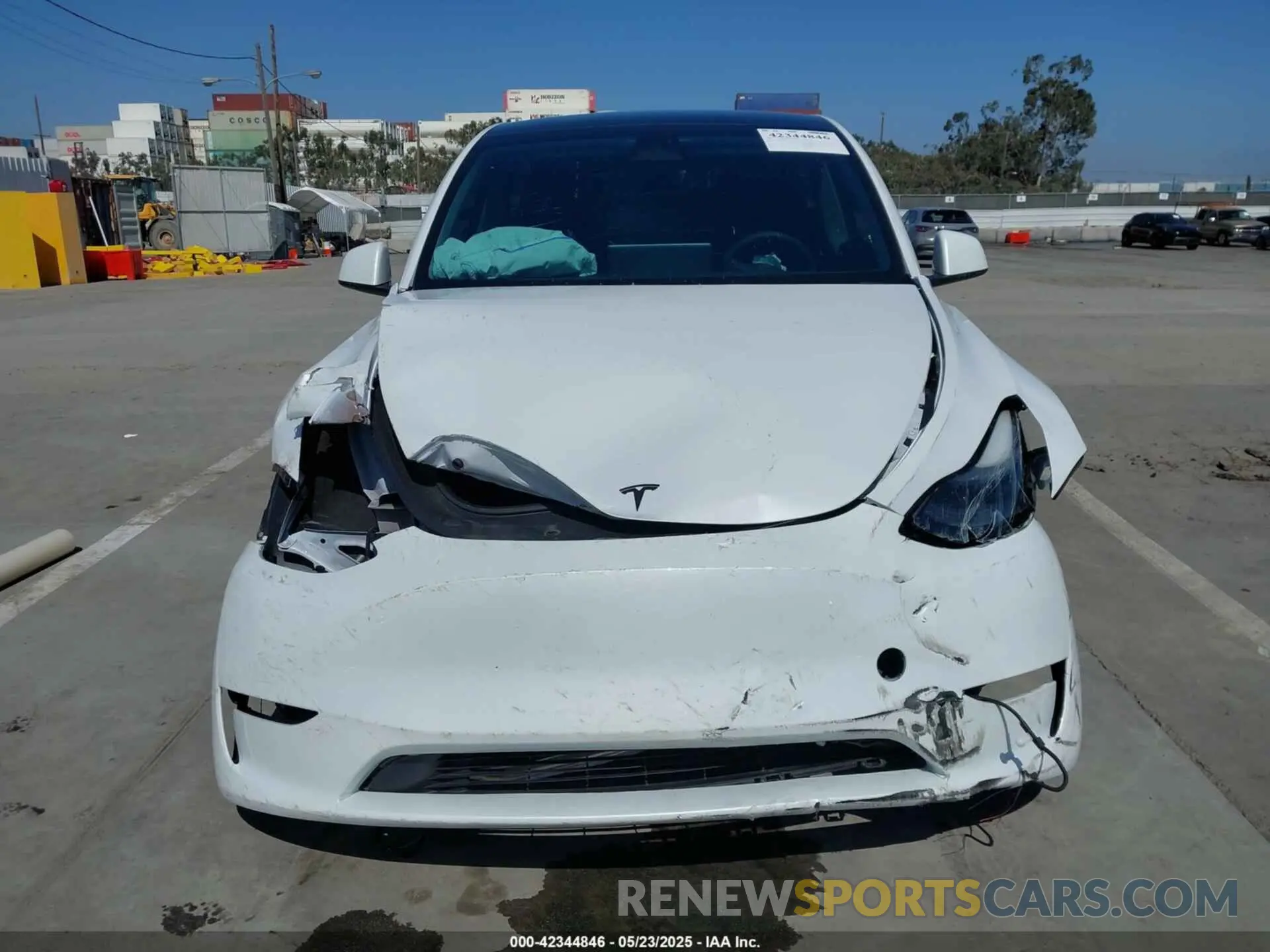 12 Photograph of a damaged car 7SAYGAEE1PF637017 TESLA MODEL Y 2023