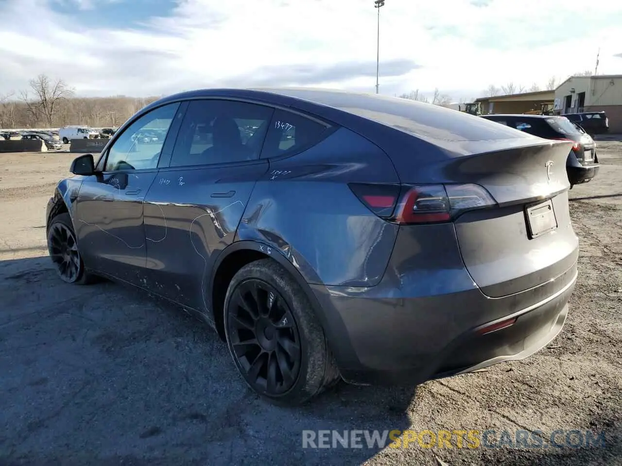 2 Photograph of a damaged car 7SAYGAEE1PF672995 TESLA MODEL Y 2023