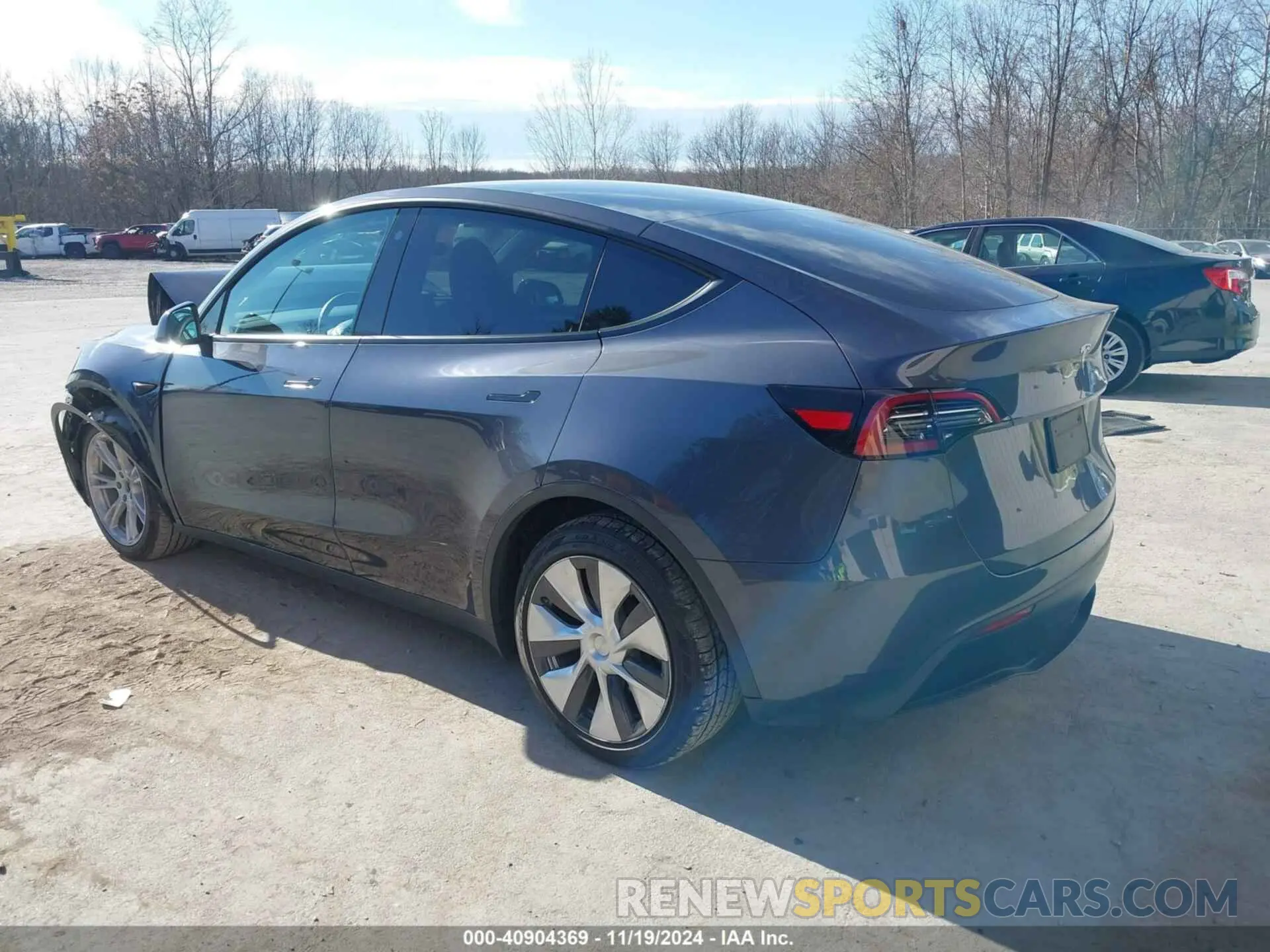 3 Photograph of a damaged car 7SAYGAEE1PF674004 TESLA MODEL Y 2023