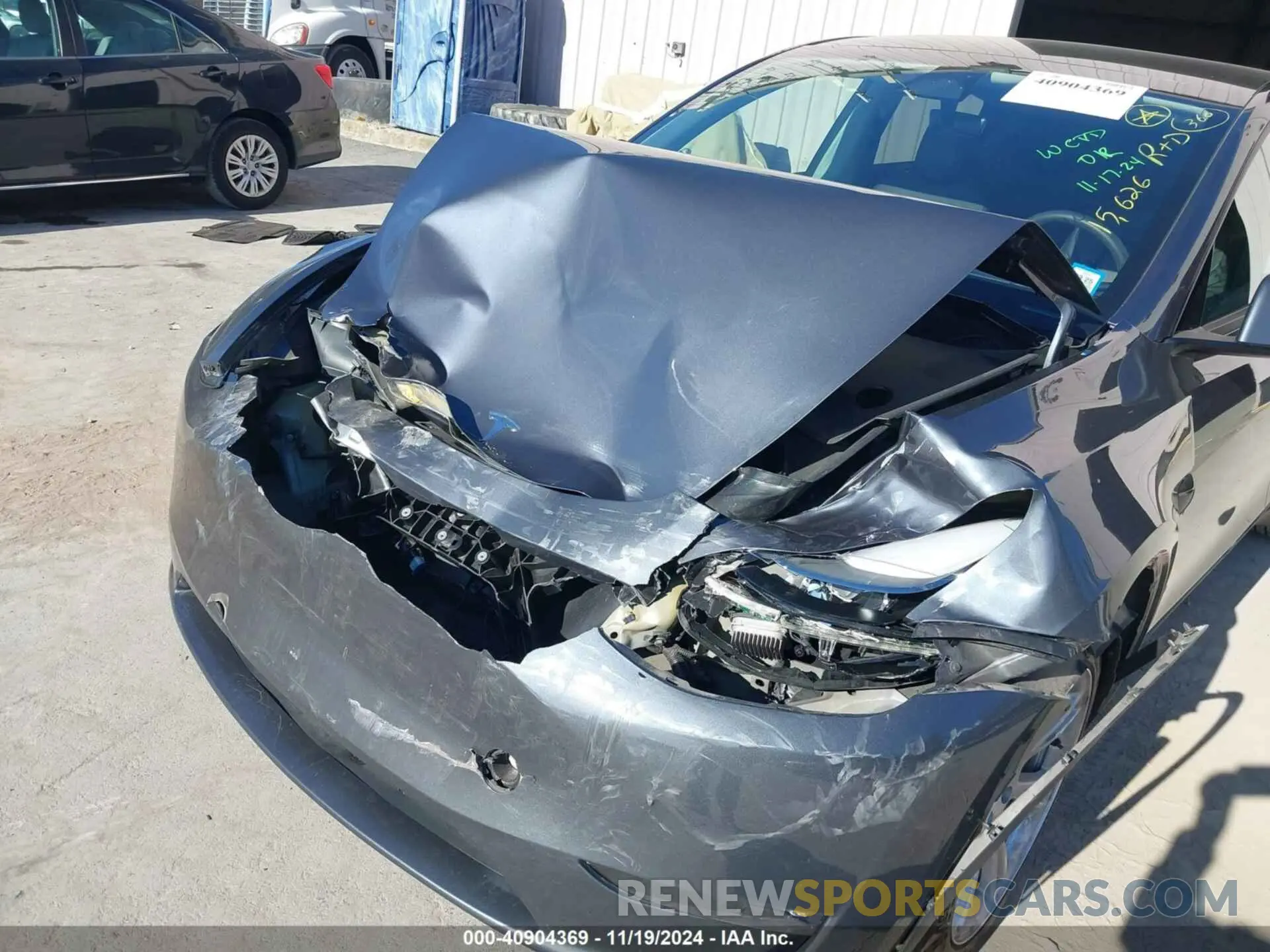 6 Photograph of a damaged car 7SAYGAEE1PF674004 TESLA MODEL Y 2023