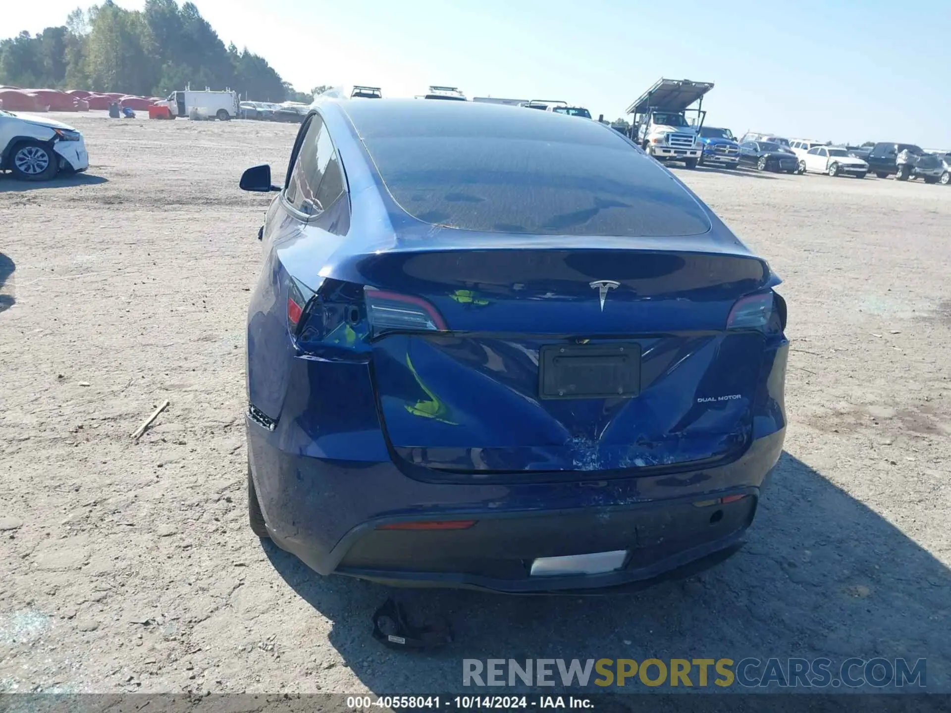 17 Photograph of a damaged car 7SAYGAEE1PF701752 TESLA MODEL Y 2023