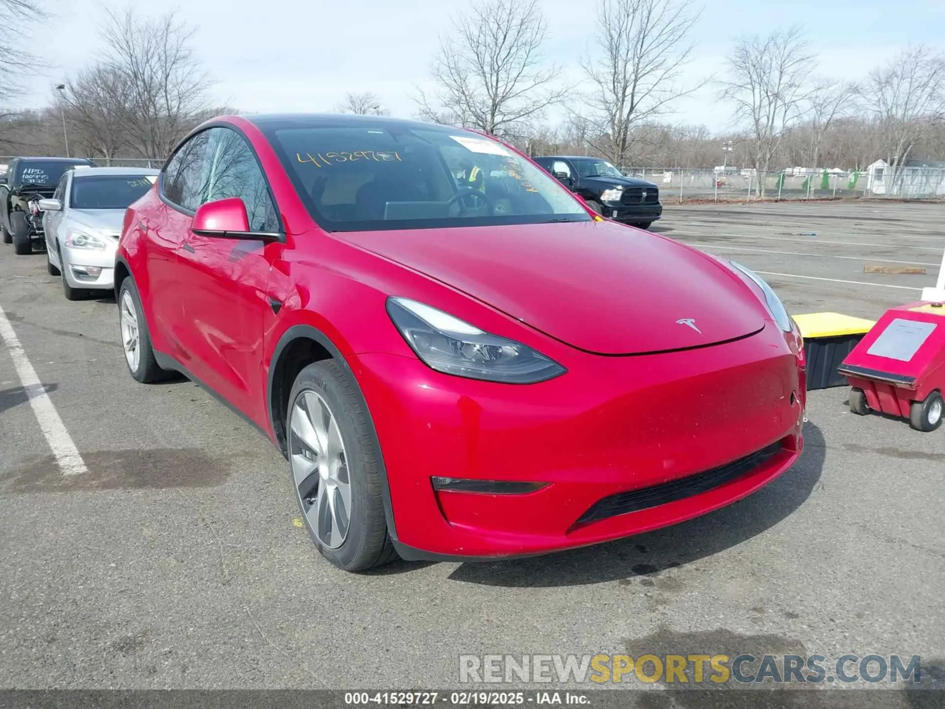 1 Photograph of a damaged car 7SAYGAEE1PF745038 TESLA MODEL Y 2023