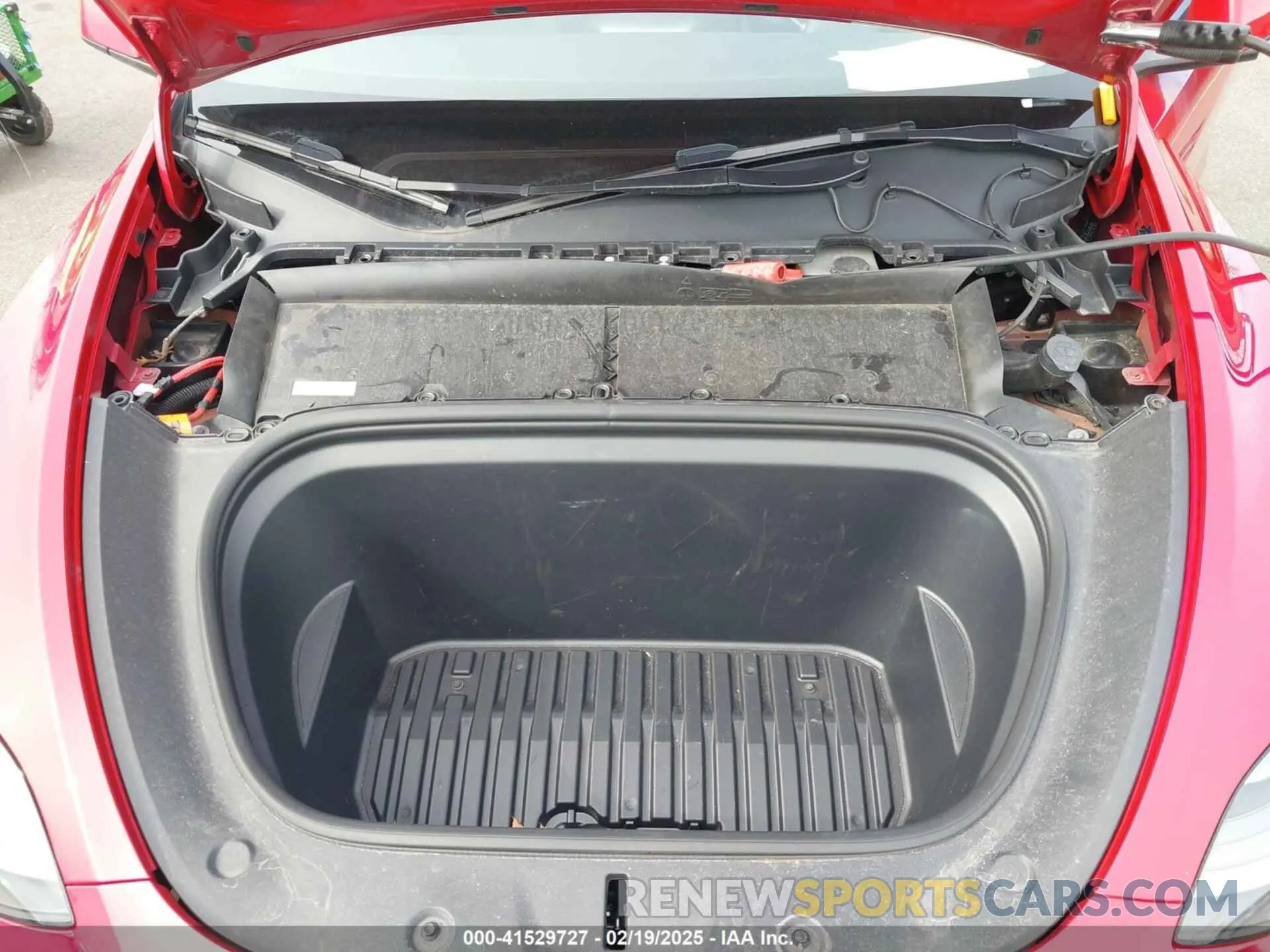 10 Photograph of a damaged car 7SAYGAEE1PF745038 TESLA MODEL Y 2023