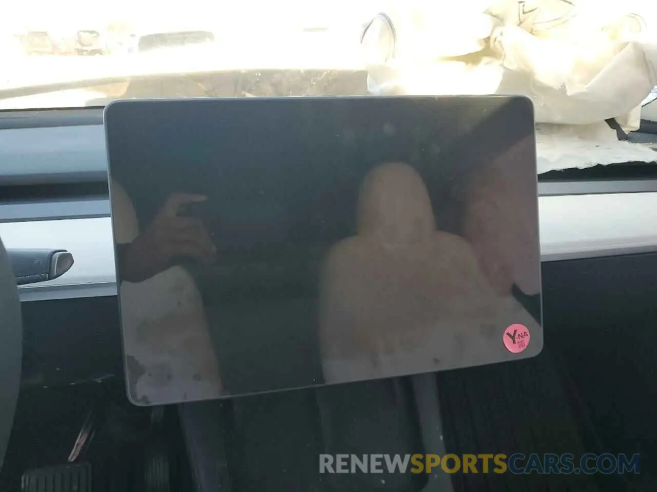 9 Photograph of a damaged car 7SAYGAEE1PF810888 TESLA MODEL Y 2023
