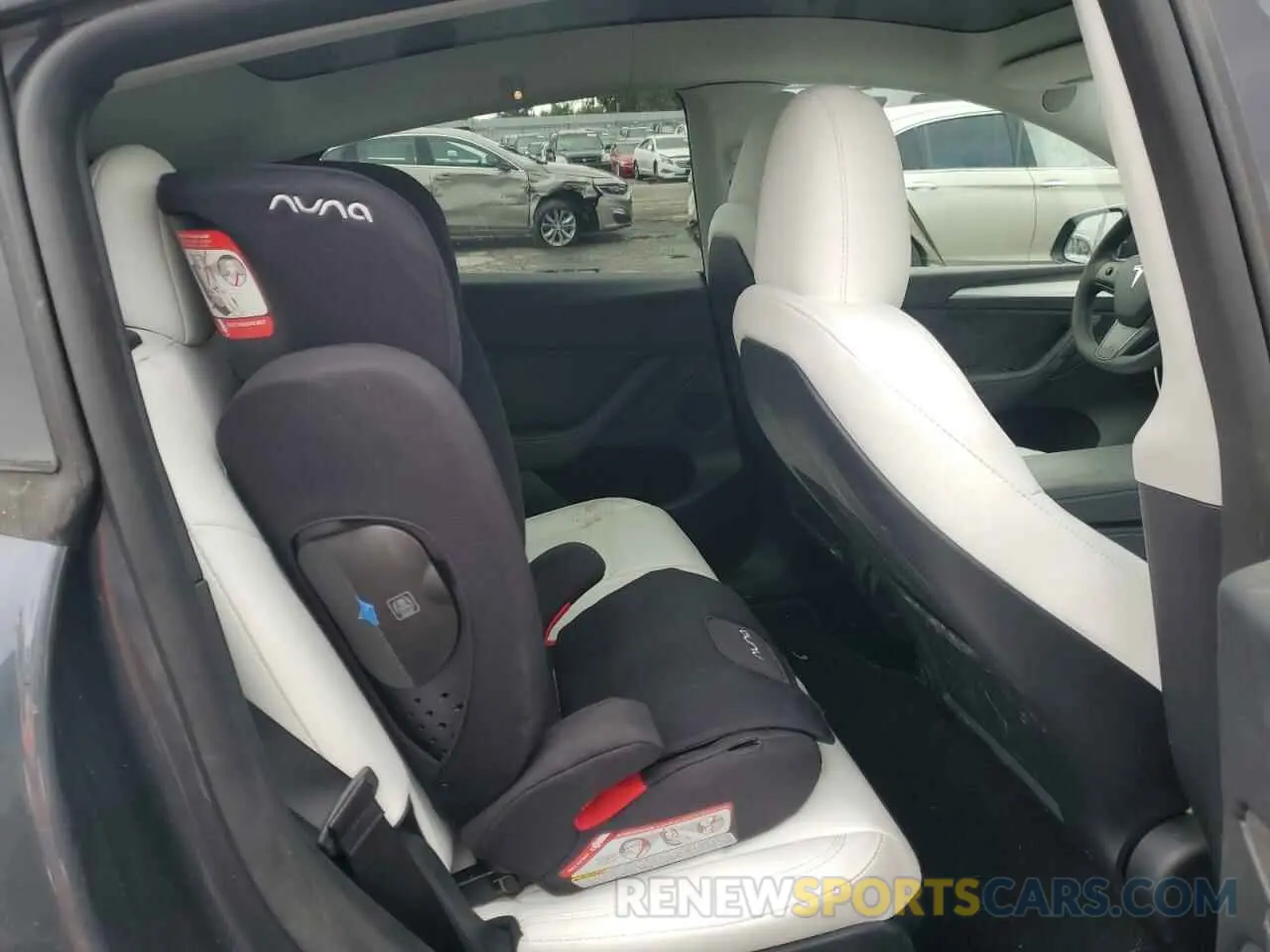 11 Photograph of a damaged car 7SAYGAEE1PF824385 TESLA MODEL Y 2023