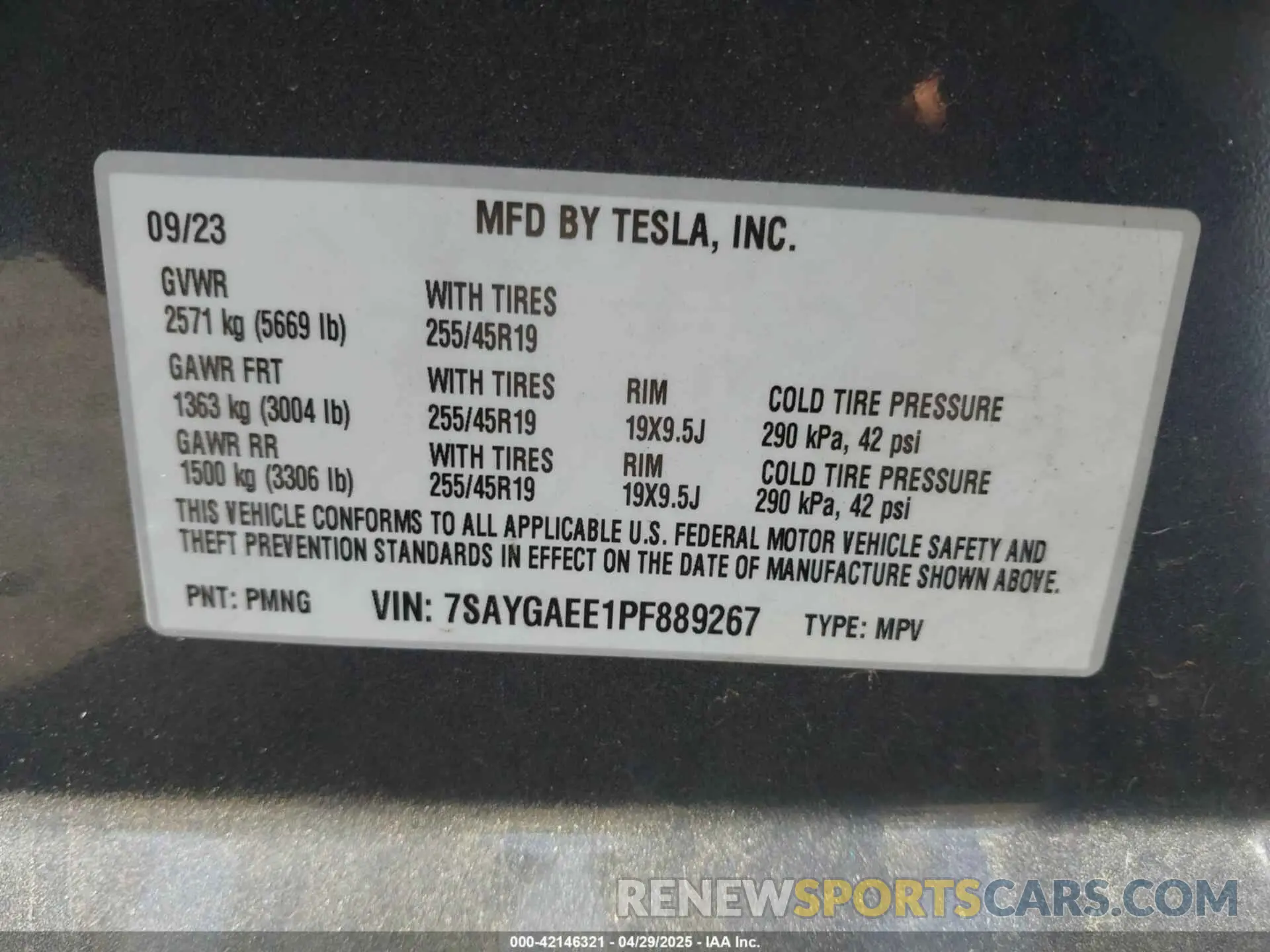 9 Photograph of a damaged car 7SAYGAEE1PF889267 TESLA MODEL Y 2023