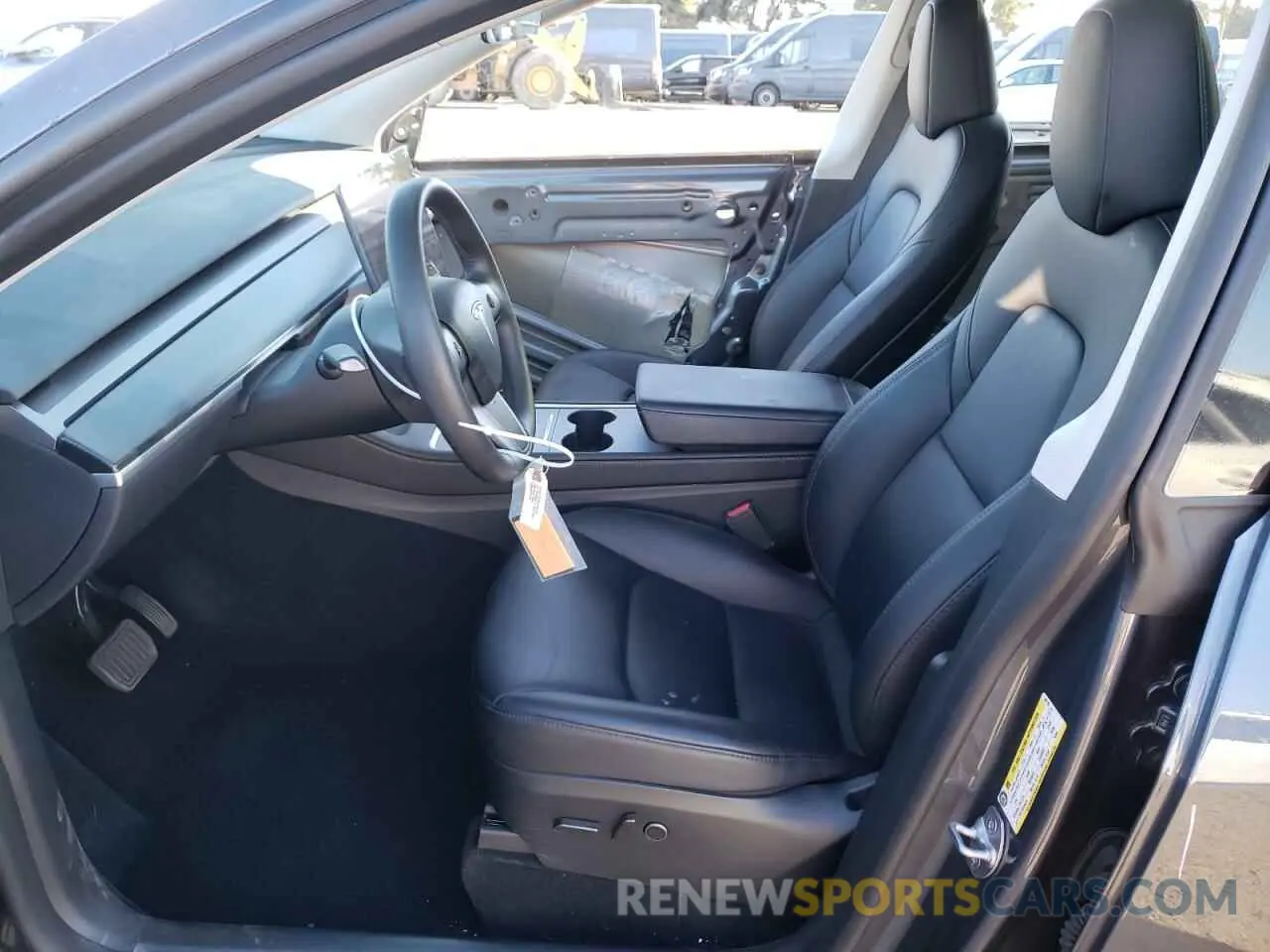 7 Photograph of a damaged car 7SAYGAEE1PF967787 TESLA MODEL Y 2023