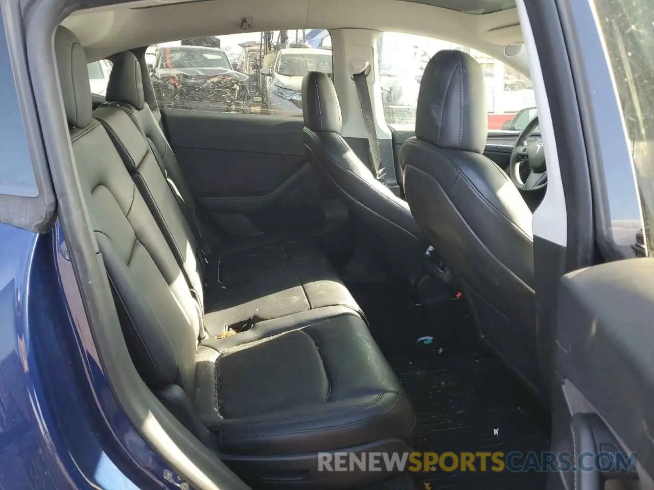 11 Photograph of a damaged car 7SAYGAEE2PF596171 TESLA MODEL Y 2023