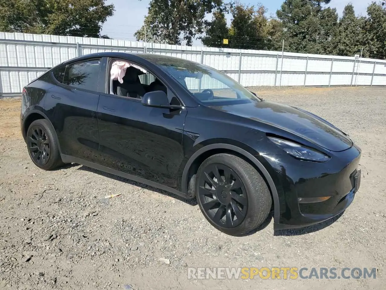4 Photograph of a damaged car 7SAYGAEE2PF627225 TESLA MODEL Y 2023