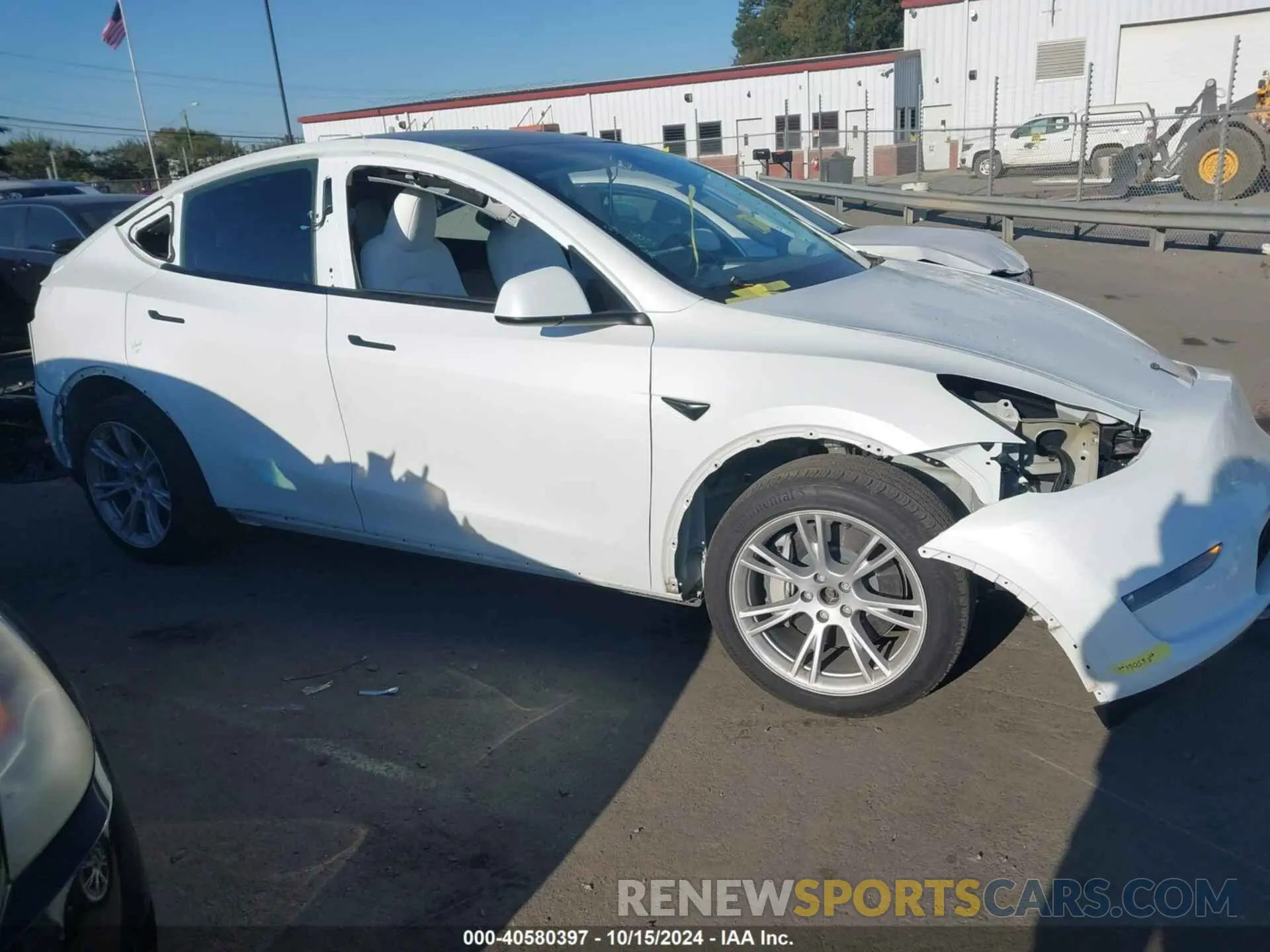 14 Photograph of a damaged car 7SAYGAEE2PF688882 TESLA MODEL Y 2023