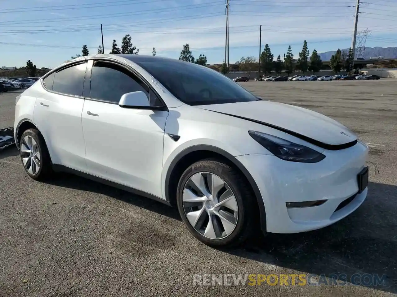 4 Photograph of a damaged car 7SAYGAEE2PF832009 TESLA MODEL Y 2023