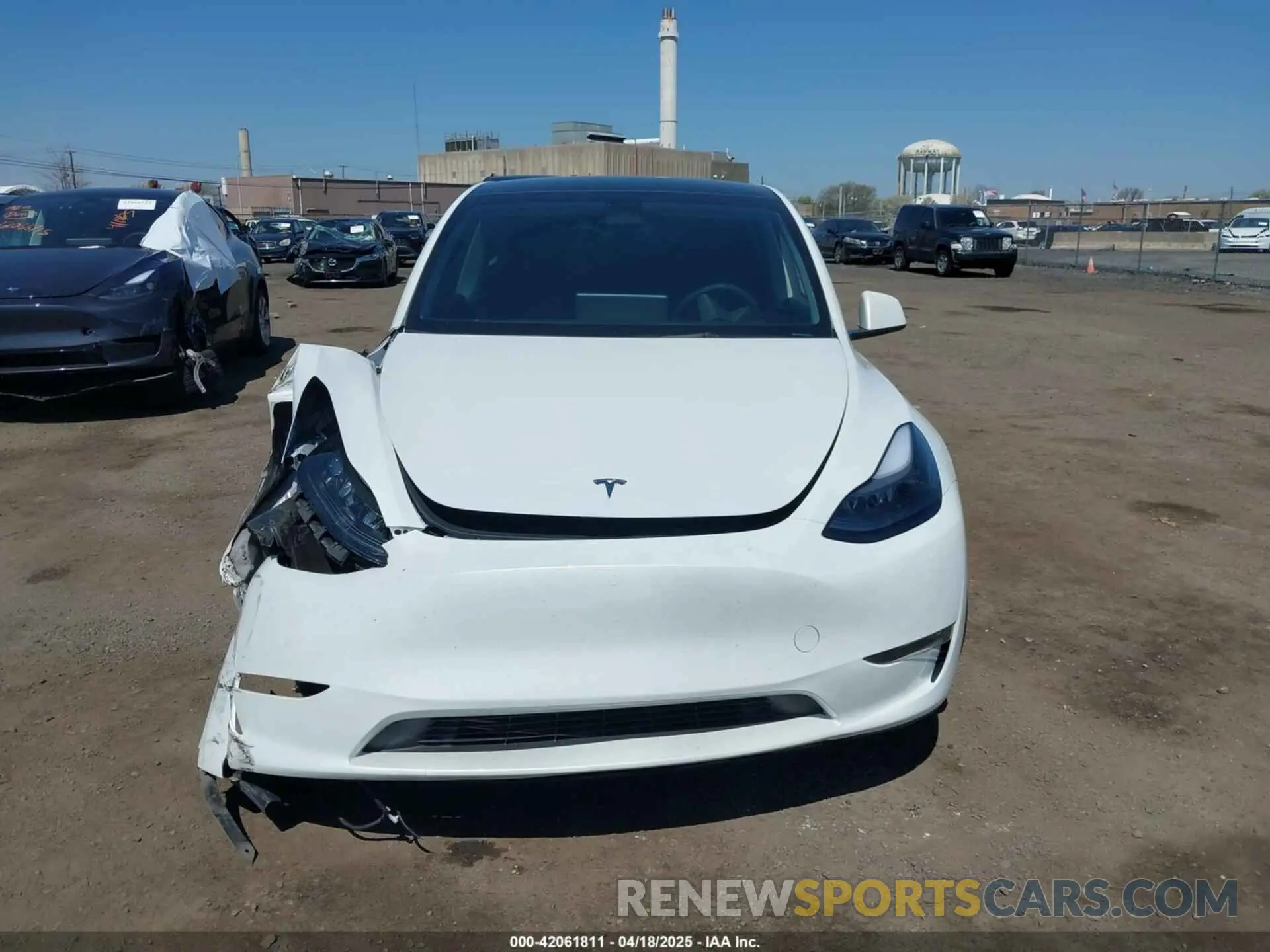 12 Photograph of a damaged car 7SAYGAEE2PF839171 TESLA MODEL Y 2023
