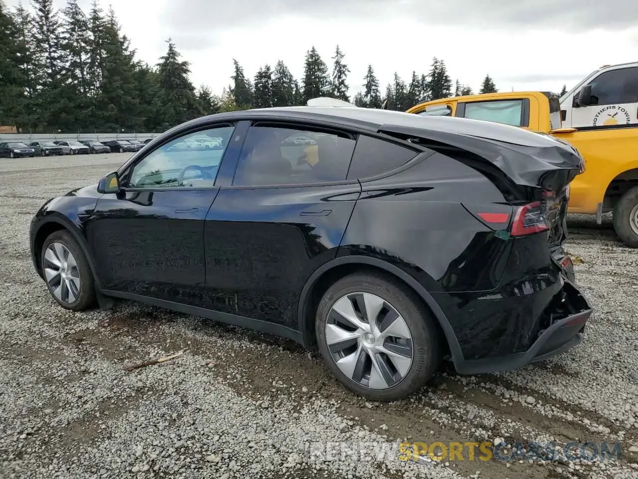 2 Photograph of a damaged car 7SAYGAEE2PF945975 TESLA MODEL Y 2023