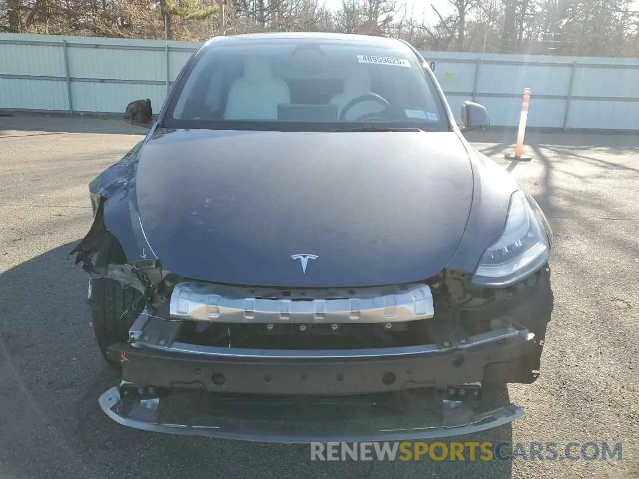 5 Photograph of a damaged car 7SAYGAEE3PF585261 TESLA MODEL Y 2023