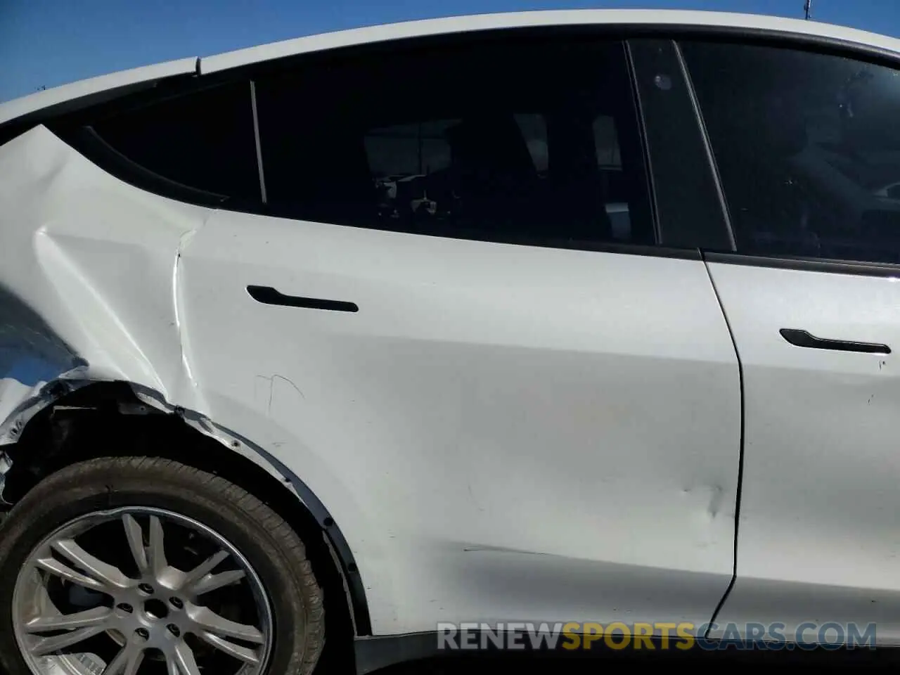 11 Photograph of a damaged car 7SAYGAEE3PF590055 TESLA MODEL Y 2023
