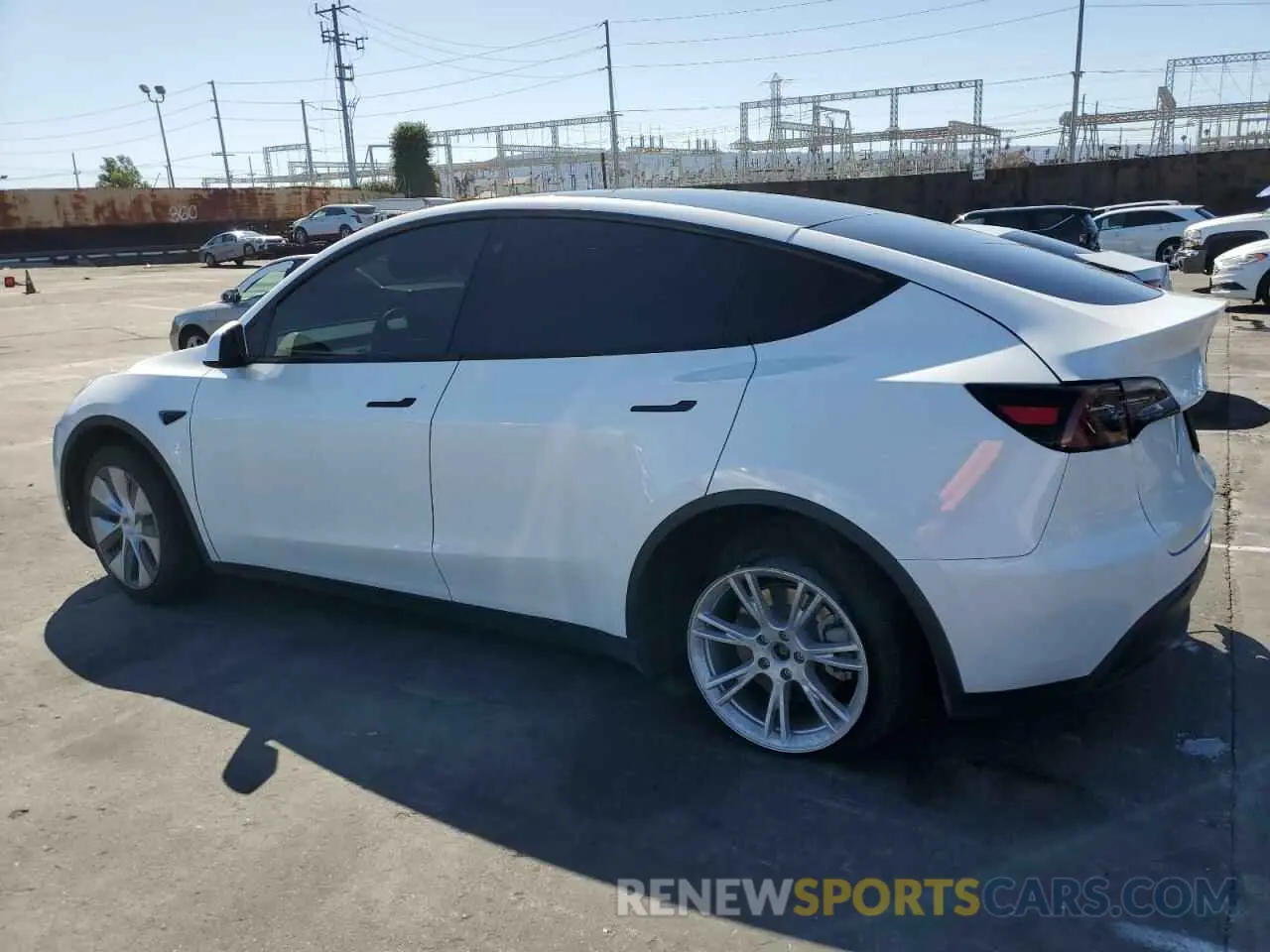 2 Photograph of a damaged car 7SAYGAEE3PF590055 TESLA MODEL Y 2023