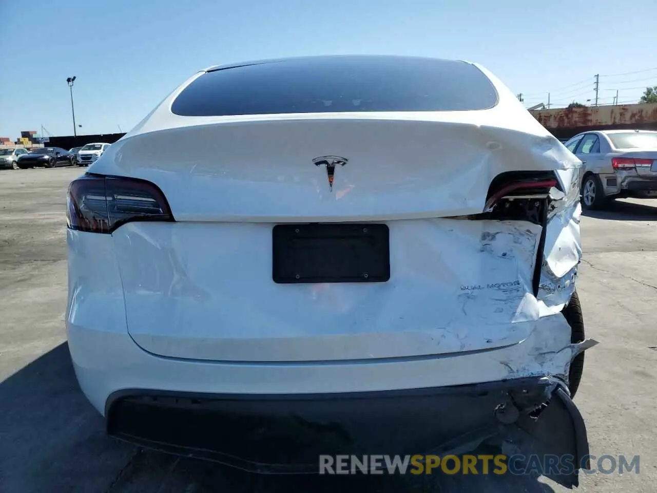 6 Photograph of a damaged car 7SAYGAEE3PF590055 TESLA MODEL Y 2023