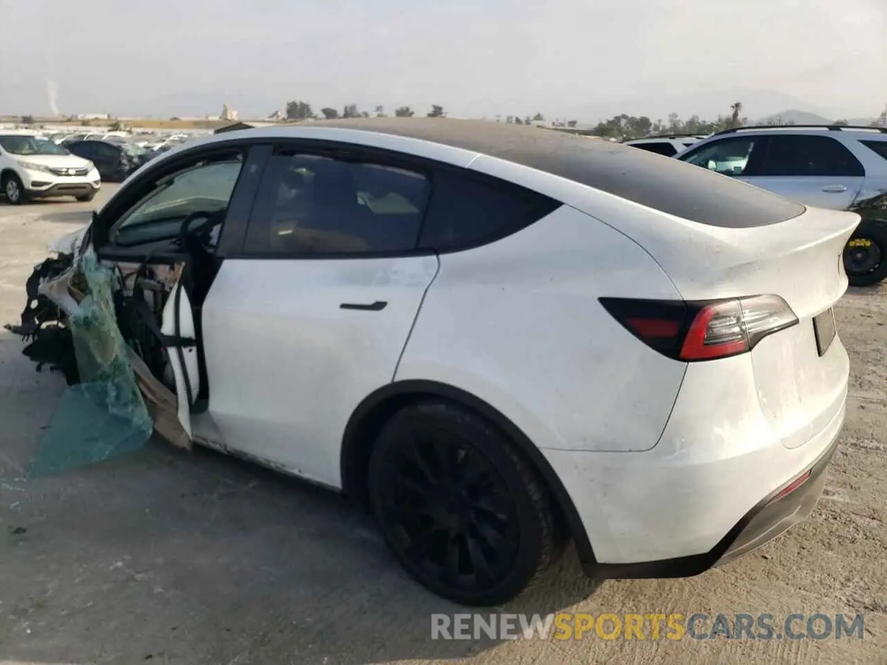 2 Photograph of a damaged car 7SAYGAEE3PF753948 TESLA MODEL Y 2023