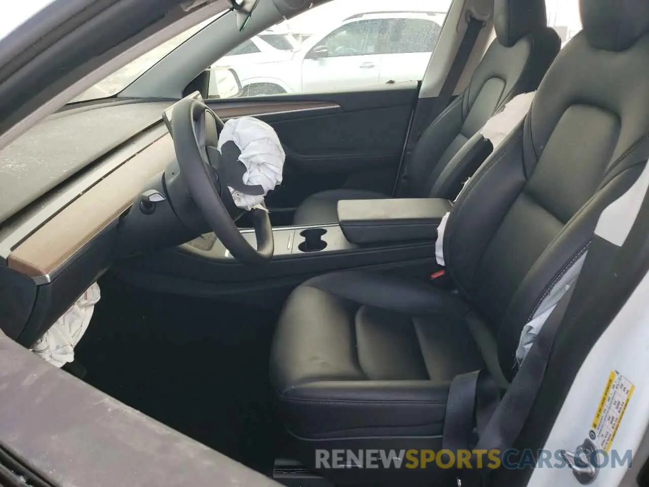 7 Photograph of a damaged car 7SAYGAEE3PF753948 TESLA MODEL Y 2023