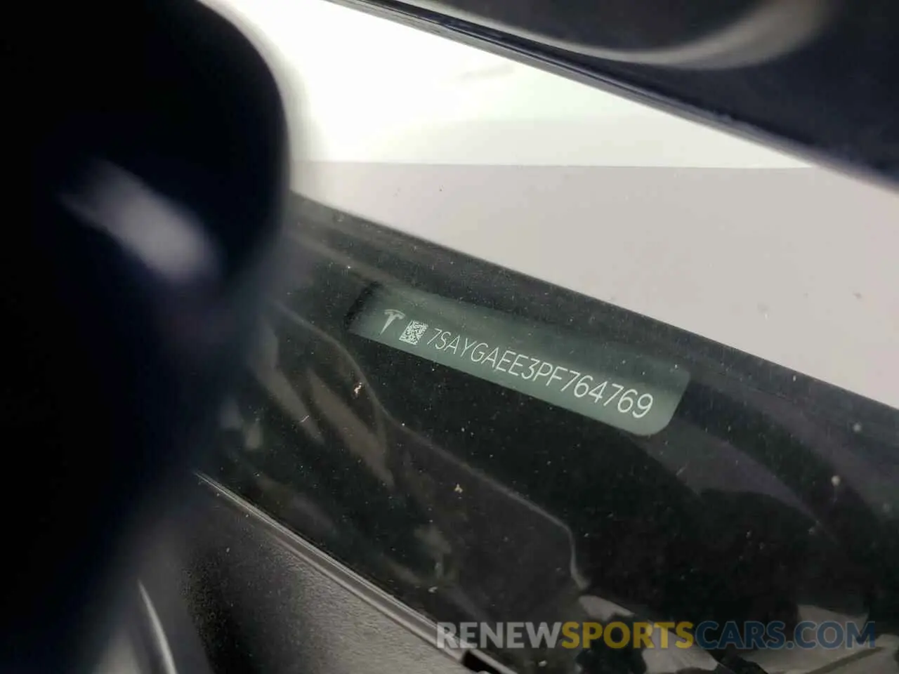 13 Photograph of a damaged car 7SAYGAEE3PF764769 TESLA MODEL Y 2023