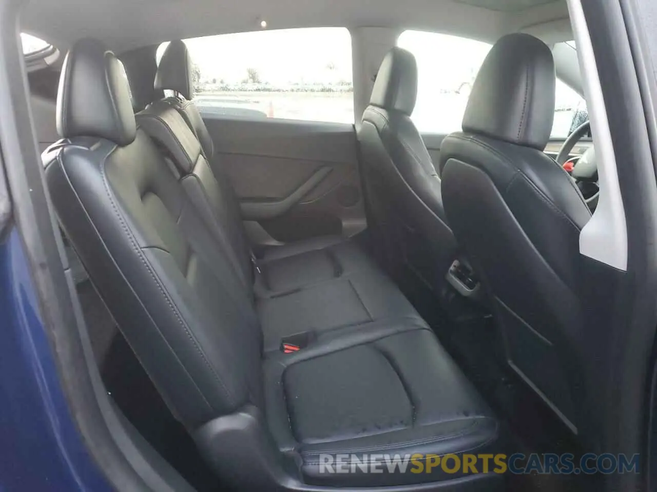 10 Photograph of a damaged car 7SAYGAEE3PF842256 TESLA MODEL Y 2023