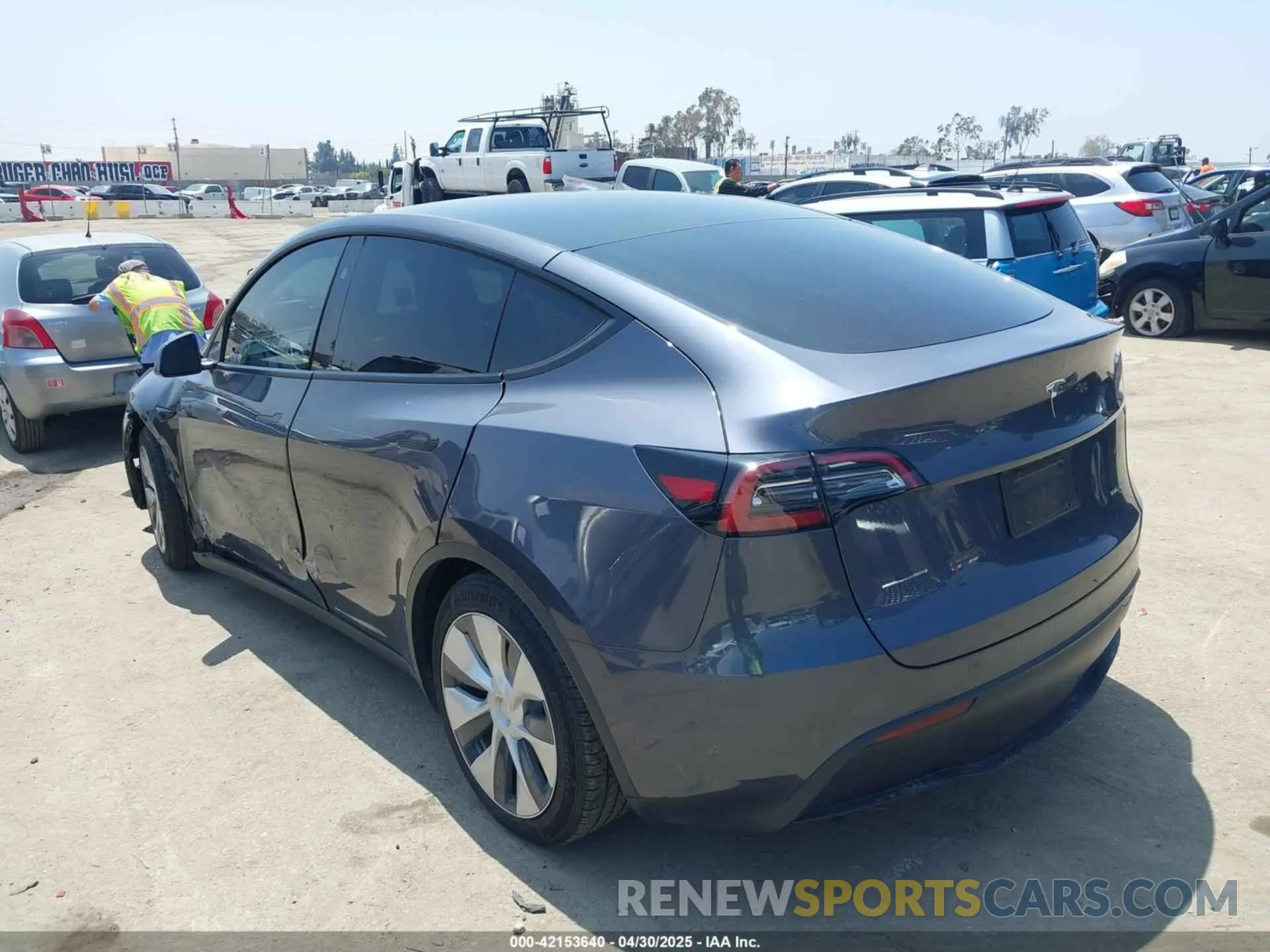 3 Photograph of a damaged car 7SAYGAEE3PF871904 TESLA MODEL Y 2023
