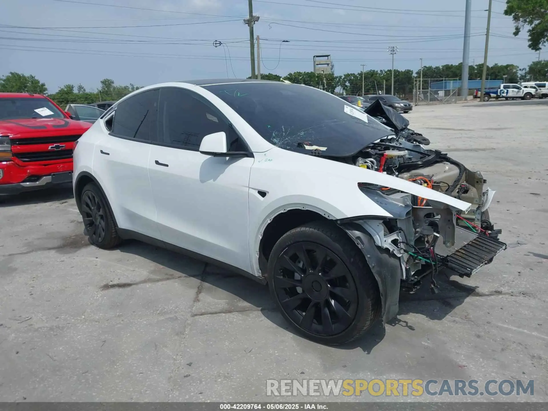 1 Photograph of a damaged car 7SAYGAEE3PF907784 TESLA MODEL Y 2023