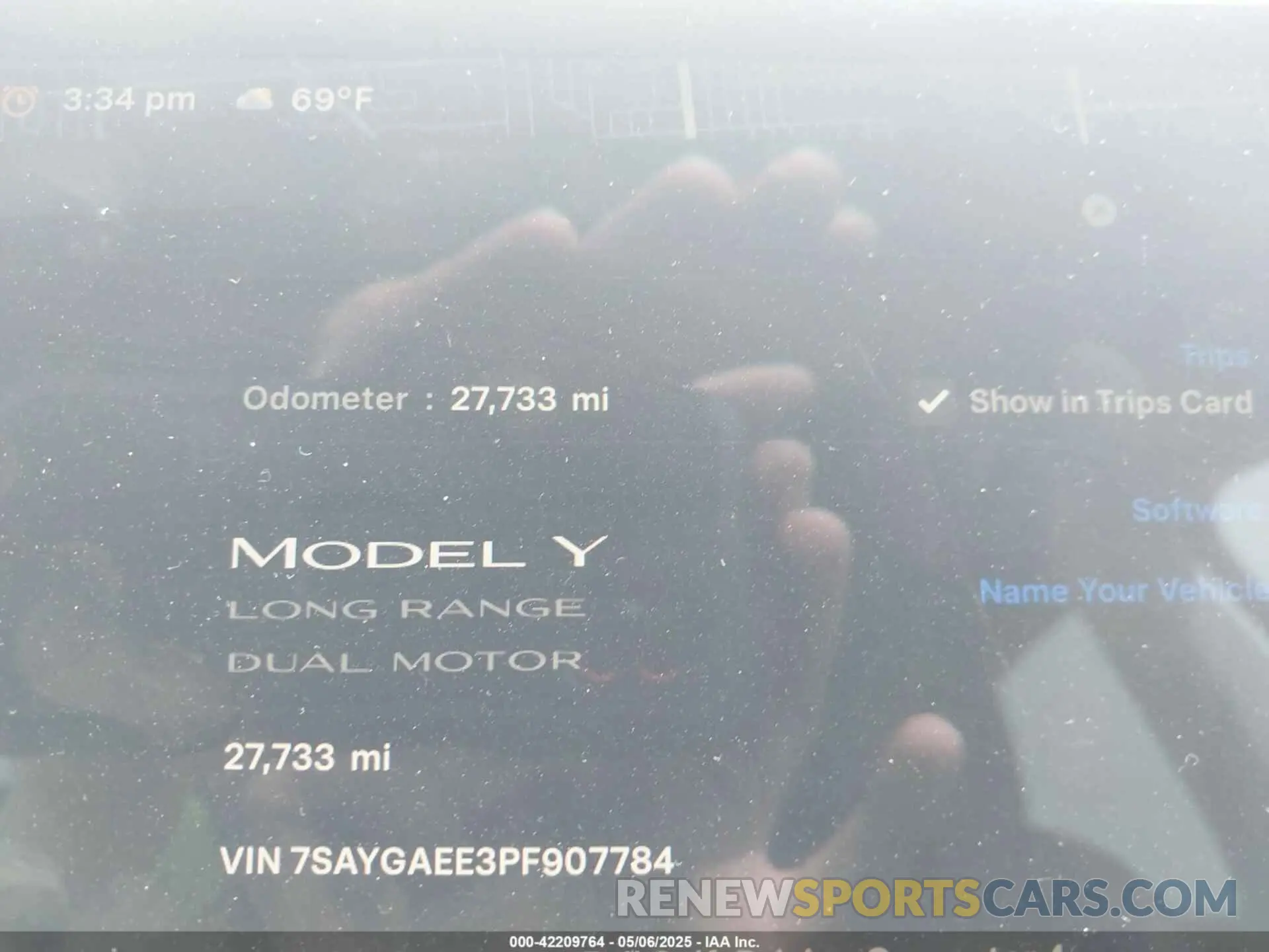7 Photograph of a damaged car 7SAYGAEE3PF907784 TESLA MODEL Y 2023