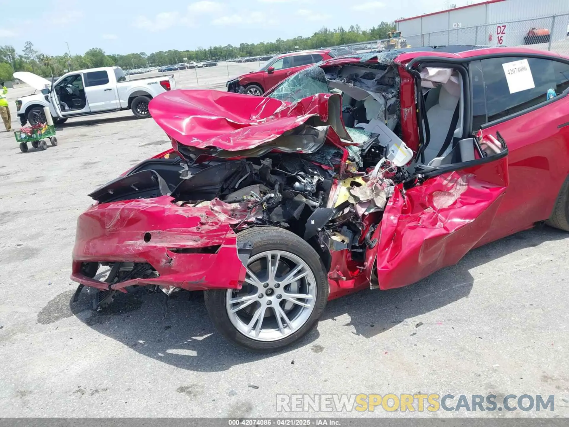 6 Photograph of a damaged car 7SAYGAEE3PF968049 TESLA MODEL Y 2023