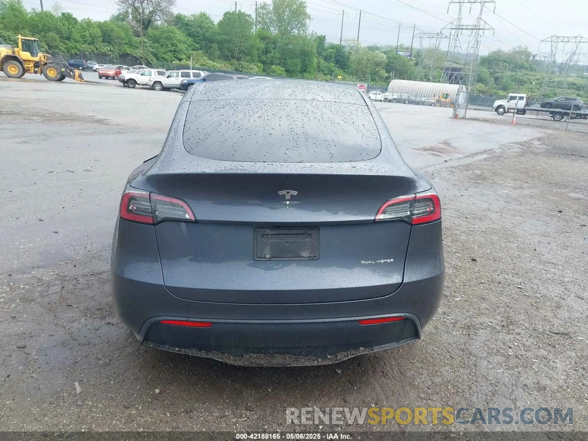 16 Photograph of a damaged car 7SAYGAEE3PF971954 TESLA MODEL Y 2023