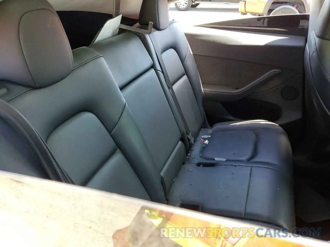 10 Photograph of a damaged car 7SAYGAEE4PF695123 TESLA MODEL Y 2023