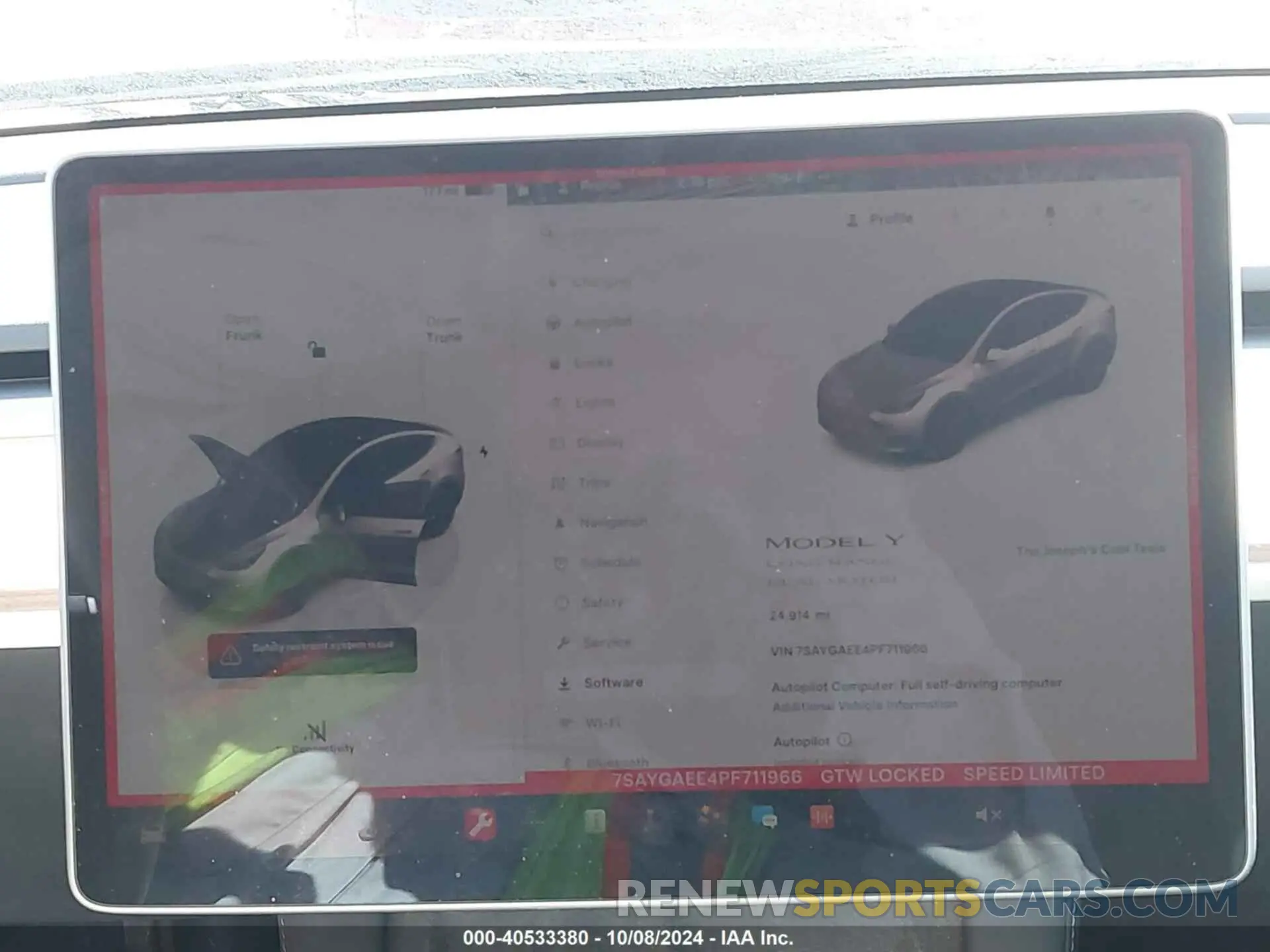 19 Photograph of a damaged car 7SAYGAEE4PF711966 TESLA MODEL Y 2023