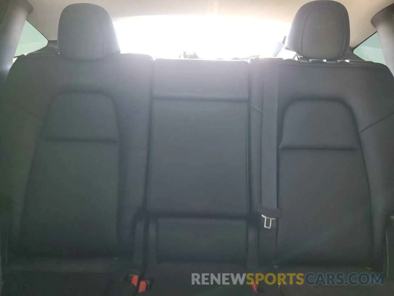 10 Photograph of a damaged car 7SAYGAEE4PF738942 TESLA MODEL Y 2023