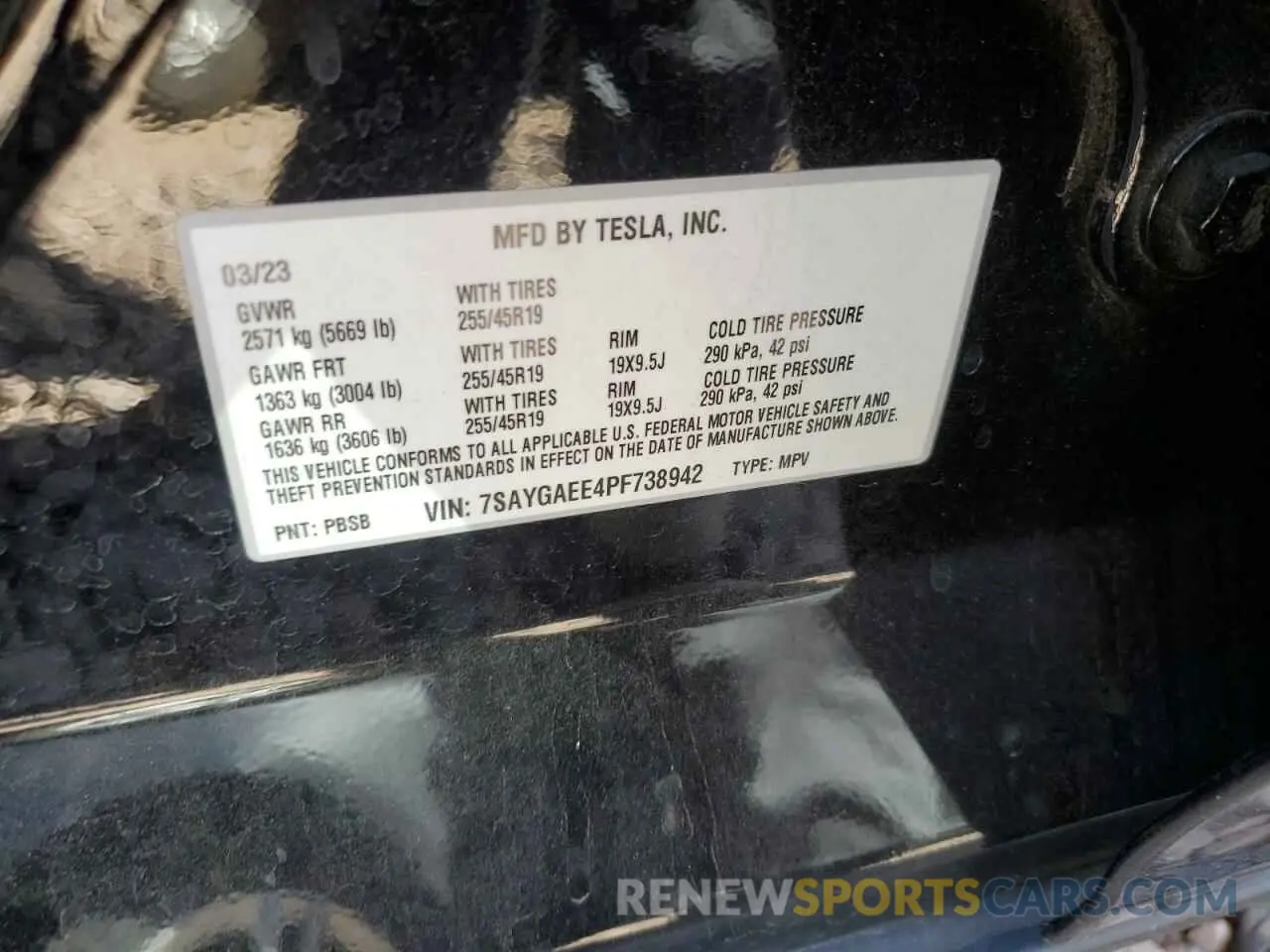13 Photograph of a damaged car 7SAYGAEE4PF738942 TESLA MODEL Y 2023