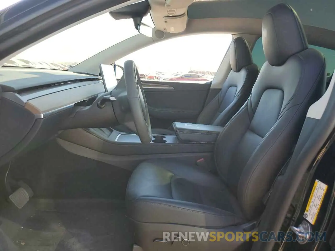 7 Photograph of a damaged car 7SAYGAEE4PF738942 TESLA MODEL Y 2023