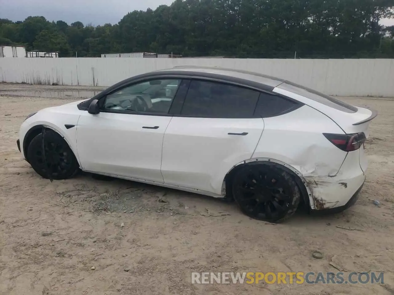 2 Photograph of a damaged car 7SAYGAEE4PF775599 TESLA MODEL Y 2023